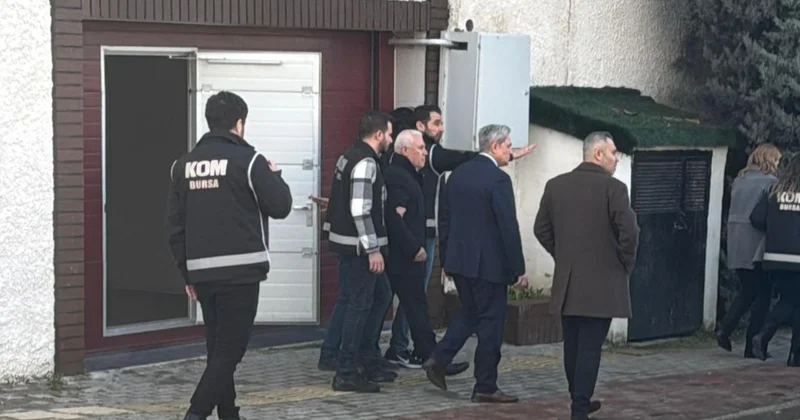 Bursa Büyükşehir Belediye Başkanı Bozbey ile 56 şüpheli adliyeye sevk edildi