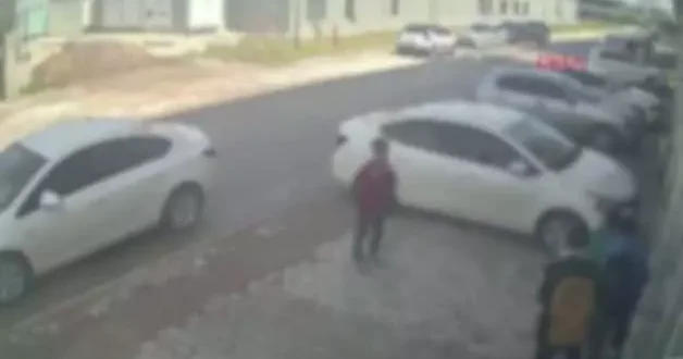 Hatay da oyuncak tabanca ile gasp yapan çocuklar herkesi tedirgin etti