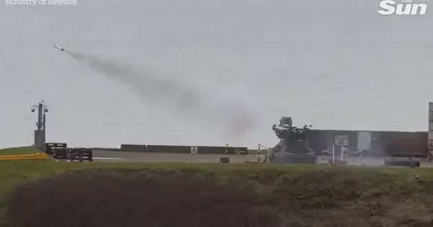 İngiltere duyurdu: Bölgeye savunma sistemi konuşlandırıyor