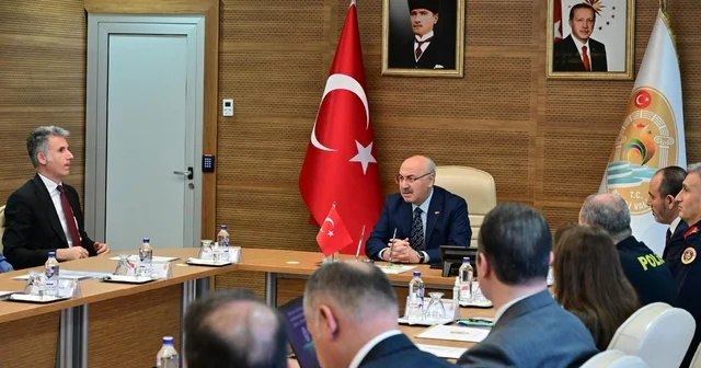 Denizli de bağımlılıkla mücadele masaya yatırıldı Denizli de 2026 yılının ilk Bağımlılıkla Mücadele İl Koordinasyon Kurulu toplantısı düzenlendi Denizli Haberleri