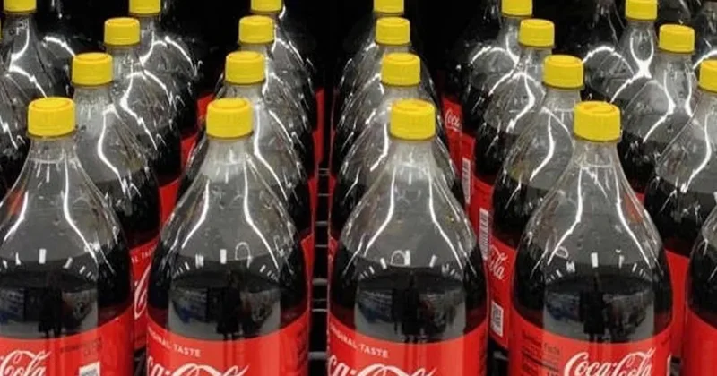 Yahudiler için özel üretilen sarı kapaklı Coca Cola herkesin dikkatini çekiyor Sözcü Gazetesi