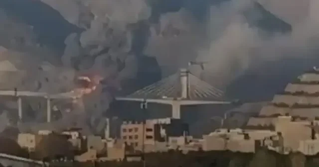 Tahran ile Kerec i birbirine bağlayan B1 Köprüsü nün vurulma anı VİDEO İZLE