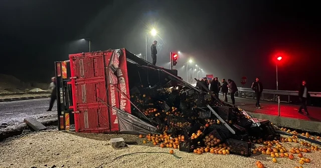 Zincirleme kazada 4 kişi yaralandı Adıyaman Haberleri