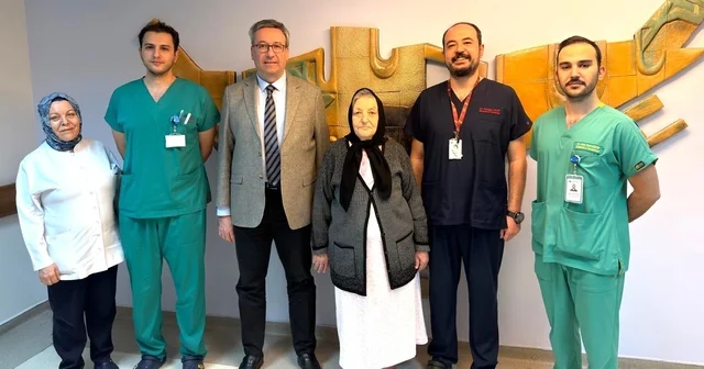 Vücudundan 3,7 kiloluk tümör çıkartılan hasta sağlığına kavuştu Kayseri Haberleri