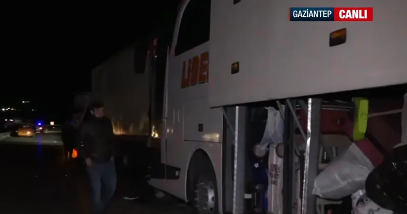 SON DAKİKA I Gaziantep te zincirleme kaza! Ekiplerin müdahalesi sürüyor...