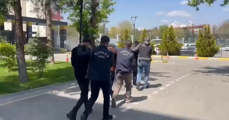 Batman’da silah operasyonu: 13 tabanca ele geçirildi