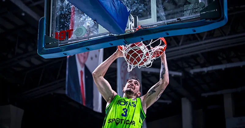 Tofaş, Karşıyaka karşısında galip!
