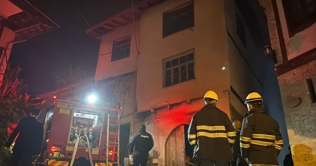 Safranbolu da 2 katlı müstakil evde yangın paniği Karabük Haberleri