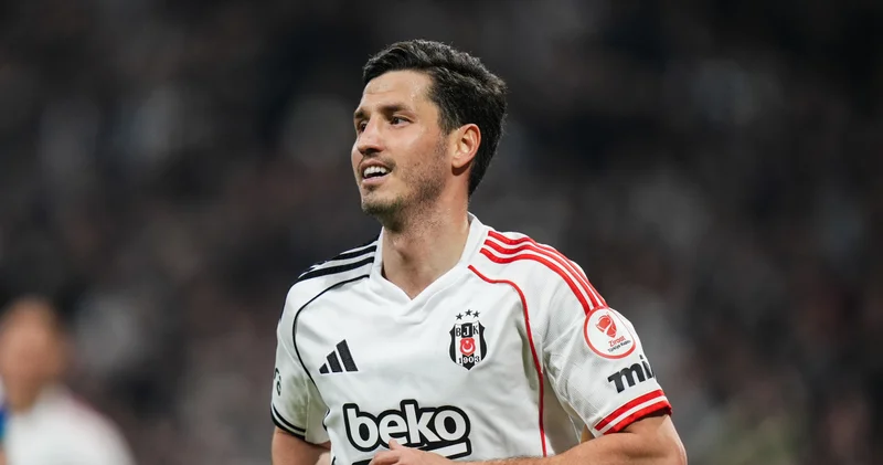 Salih Uçan beğeni topladı