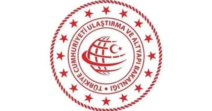 Ulaştırma ve Altyapı Bakanlığı: Karasu’da Karaya Oturan NINOVA Gemisindeki 8 Personel Tahliye Edildi