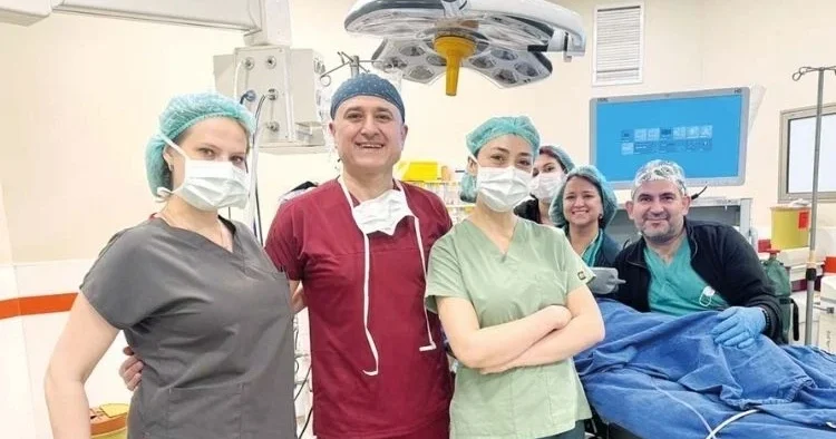 İki yaşındaki hastaya milimetrik cerrahi