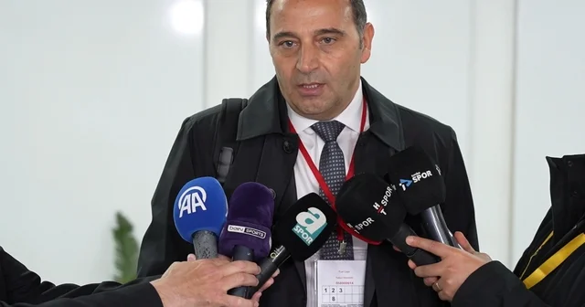 Samsunspor Futbol Direktörü Çapa: Galatasaray ın şampiyon olarak gideceğini söylemişlerdi Samsun Haberleri