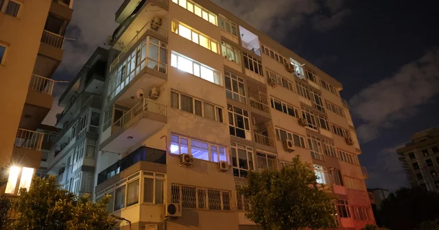 İzmir de 73 yaşındaki baba, oğlunu bıçaklayarak öldürdü İzmir Haberleri