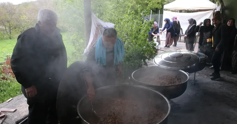 Tokat ta köylüler şükür duası geleneğini 61 yıldır sürdürüyor