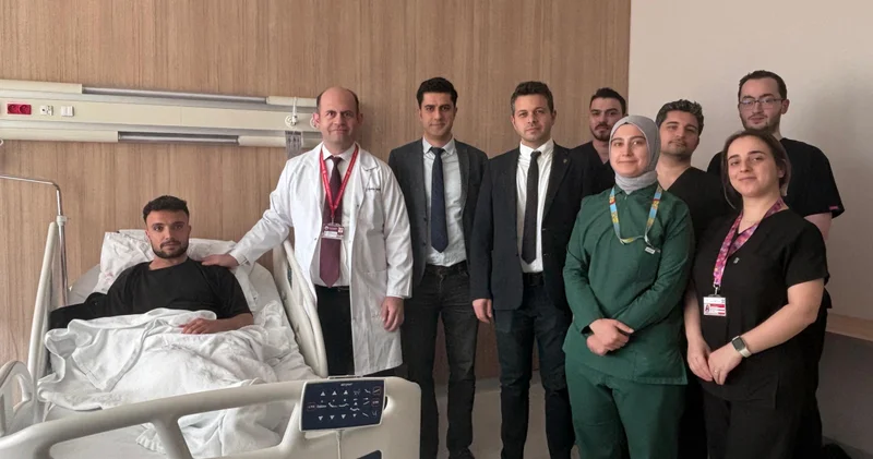 Kopan sinirler bacağından alınan nakille onarıldı