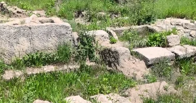 Villa yapılacak arazide Roma mezarları bulundu: Bölge birinci derece sit alanı ilan edildi VİDEO İZLE
