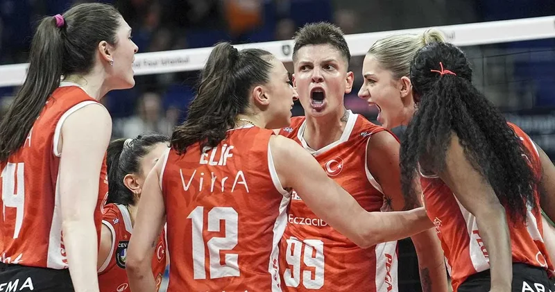 Eczacıbaşı Savino Del Bene yi devirdi: Finalde Türk derbisi