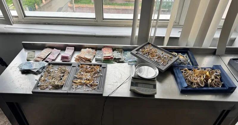 Konya da kuyumcuyu soyup kaçan 4 şüpheliden 2 si yakalandı