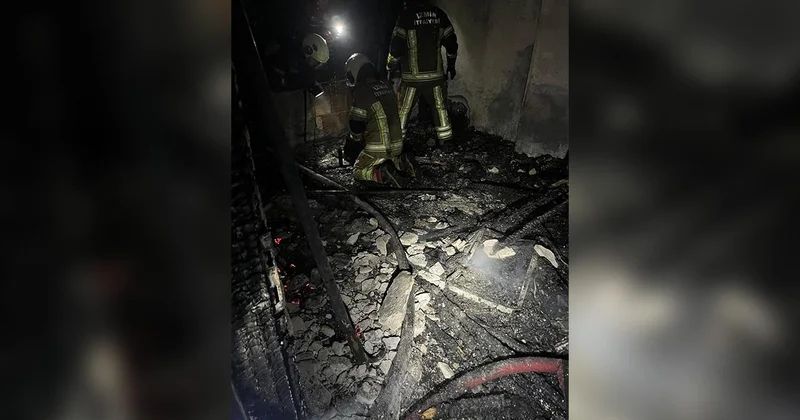 İzmir de ev yangını: 1,5 yaşındaki bebek hayatını kaybetti
