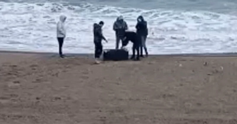 Karasu Sahilinde 21,5 KG Uyuşturucu Ele Geçirildi