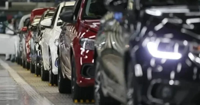 Türkiye de sevilen otomotiv devi frene bastı: Tamamen rafa kaldırdı Sözcü Gazetesi