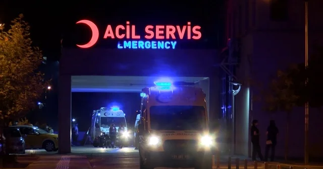 Diyarbakır da kutlamalarda başına yorgun mermi isabet eden kişi ağır yaralandı Diyarbakır Haberleri