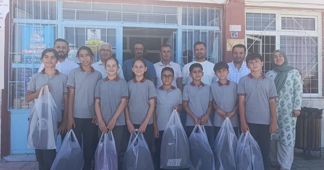 Köy okulundan bursluluk sınavında büyük başarı Manisa Haberleri