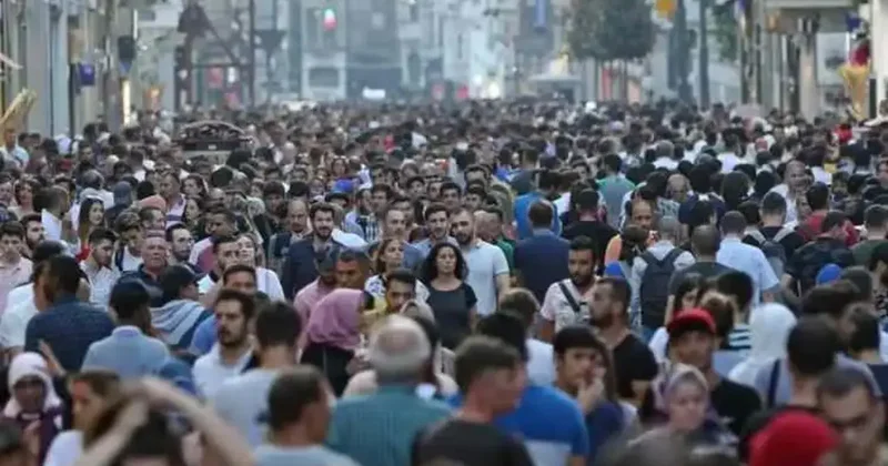 Listeye bakınca illerin yeri sil baştan değişti! İşte en kalabalık olacak il