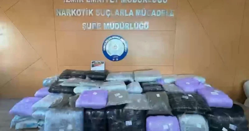 İzmir de 371 kilogram uyuşturucu ele geçirildi