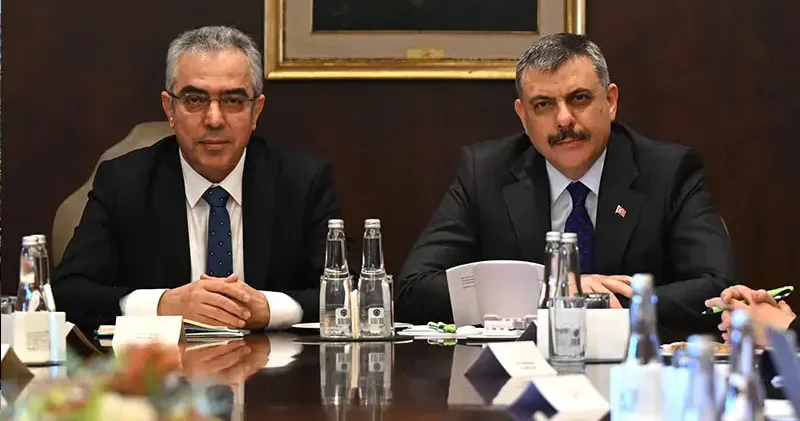 Bakan Çiftçi, Cumhurbaşkanlığı Hukuk Politikaları Kurulu Başkanvekili Uçum ile bir araya geldi