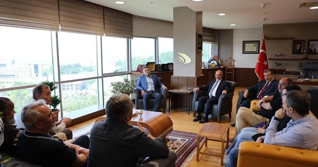 Çalışan Gazeteciler öneri ve taleplerini Rektör Prof. Dr. Sözbir e anlattılar Düzce Haberleri