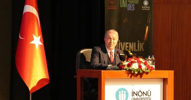 TBMM Milli Savunma Komisyonu Başkanı Hulusi Akar, Malatya da öğrencilerle buluştu Malatya Haberleri