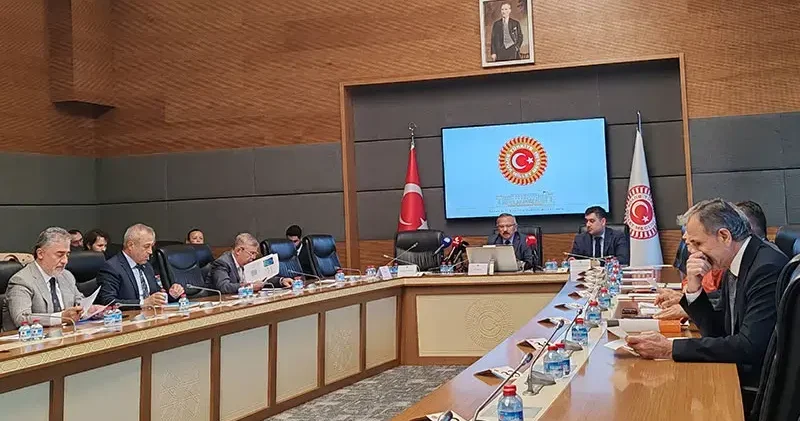 TBMM Çocukların Dijital Risklerden Korunması Komisyonu toplandı