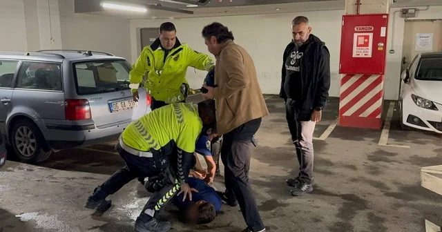 Nevşehir de silahlı çatışma sonrası kaçan şüpheliler film gibi operasyonla yakalandı Şüphelilerden biri otoparkta saklandığı aracın altında, diğeri yolcu otobüsünde yakalandı Nevşehir Haberleri