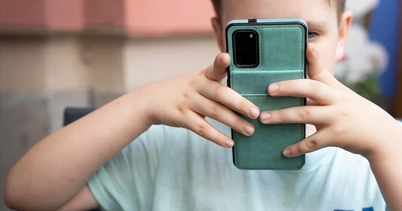 Polonya da çocuklar için telefon kararı! Tasarı kabul edildi