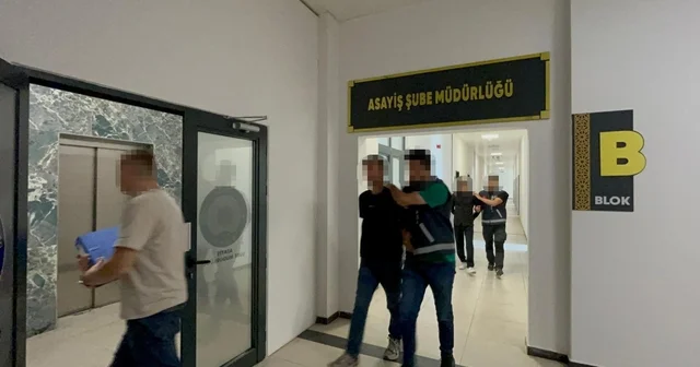 Kocaeli de iş yerinden beyaz eşya çalan 2 şüpheli tutuklandı Kocaeli Haberleri