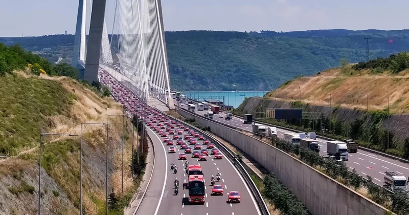 Dünya A Milli Takımımızın konvoyunu konuşuyor Sözcü Gazetesi