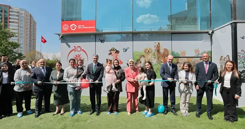 Bakan Göktaş, Bizim Aile Kreş ve Gündüz Bakımevi açılışını gerçekleştirdi