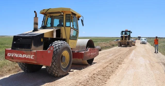 Hilvan kırsalında yollar yenileniyor Şanlıurfa Haberleri