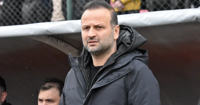 Vanspor da Osman Zeki Korkmaz dönemi sona erdi Futbol Haberleri