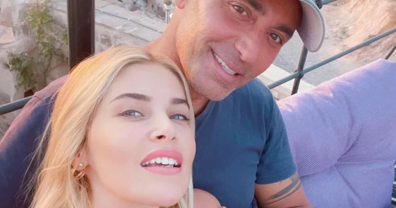 Mustafa Sandal ve Melis Sütşurup tan yıl dönümü kutlaması Magazin haberleri