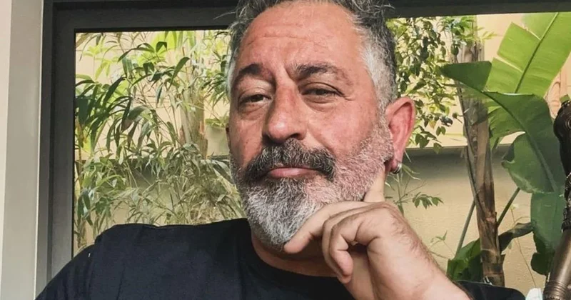 Cem Yılmaz Twitter hesabını sıfırladı
