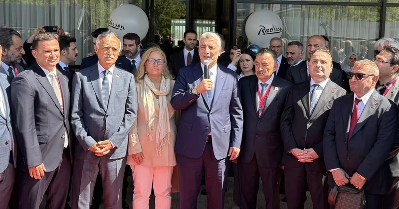 Ticaret Bakanı Bolat, Türkiye nin küresel zorluklara rağmen öne çıkan ekonomilerden olduğunu söyledi