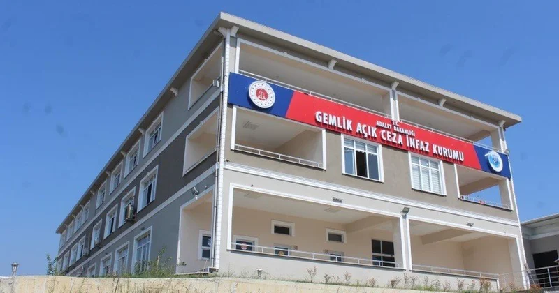 Firari hükümlü elektrik akımına kapılarak öldü