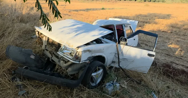 Gaziantep Hatay yolunda korkutan çarpışma: Şarampole uçan Tofaş hurdaya döndü