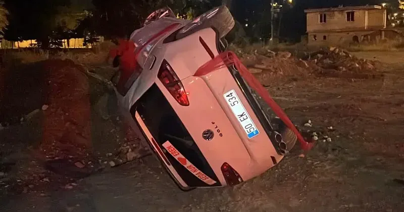 Nevşehir’de gelin arabası takla attı; gelin ve damat yaralandı