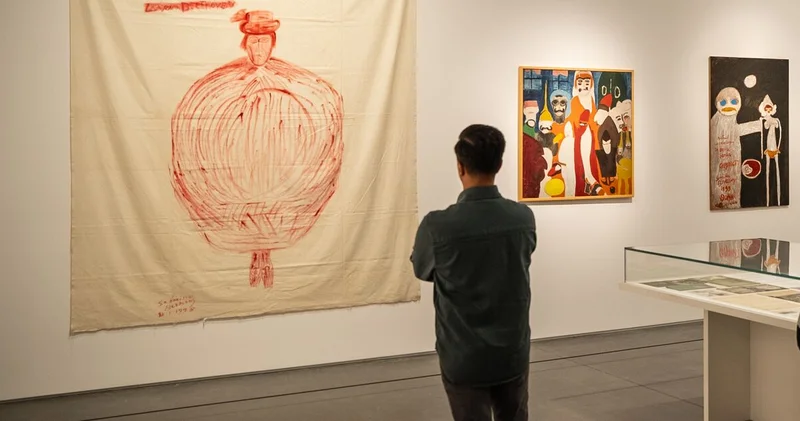 İstanbul Modern de Çarşaf Resimleri turu