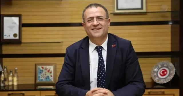 Derince Belediye Başkanı Gökçe, CHP den istifa edip Yeni Parti ye katıldı Kocaeli Haberleri Habertürk Yerel Haberler