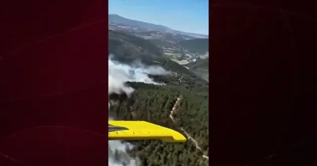 Gökyüzünde nefes kesen operasyon: Yangın uçaklarından Susurluk ta eş zamanlı çıkarma