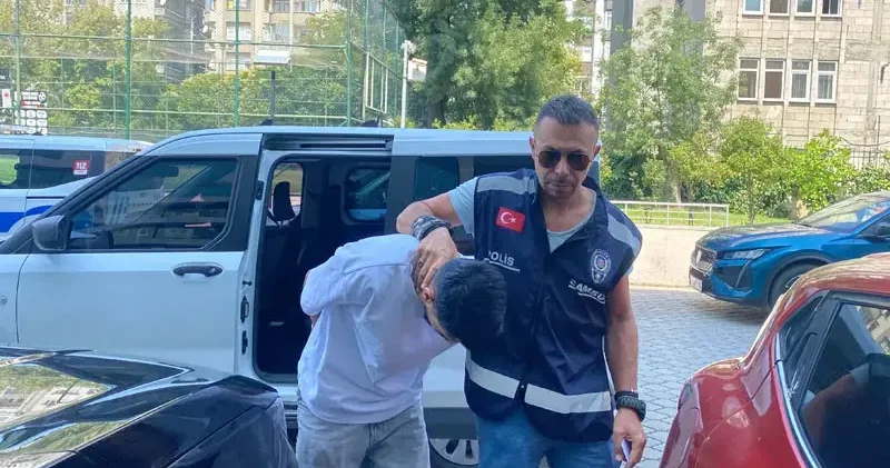 Kız arkadaşının kollarını sıcak yemek kepçesiyle yaktığı iddiasıyla gözaltına alındı